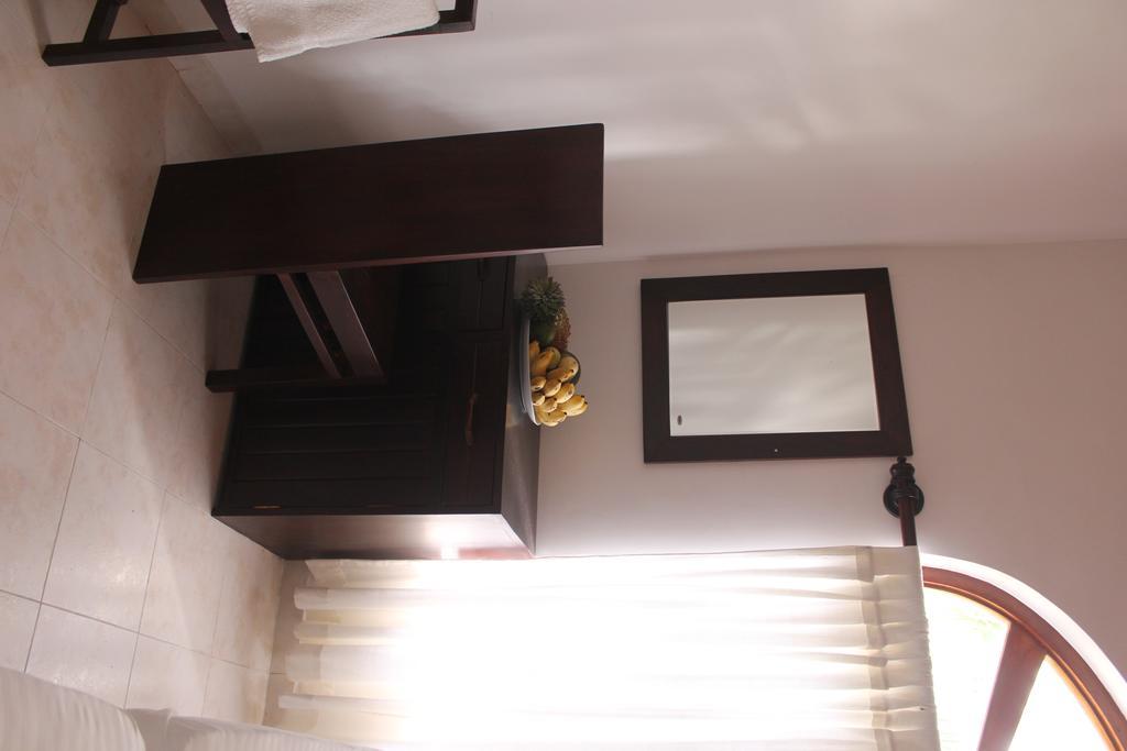 Sethra Villa Bentota Rum bild