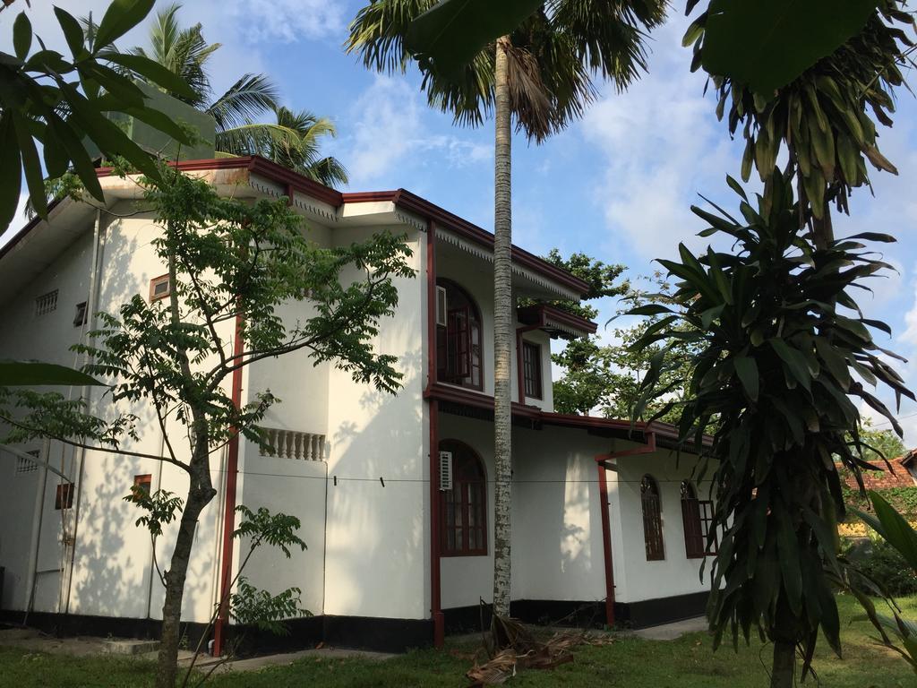 Sethra Villa Bentota Exteriör bild